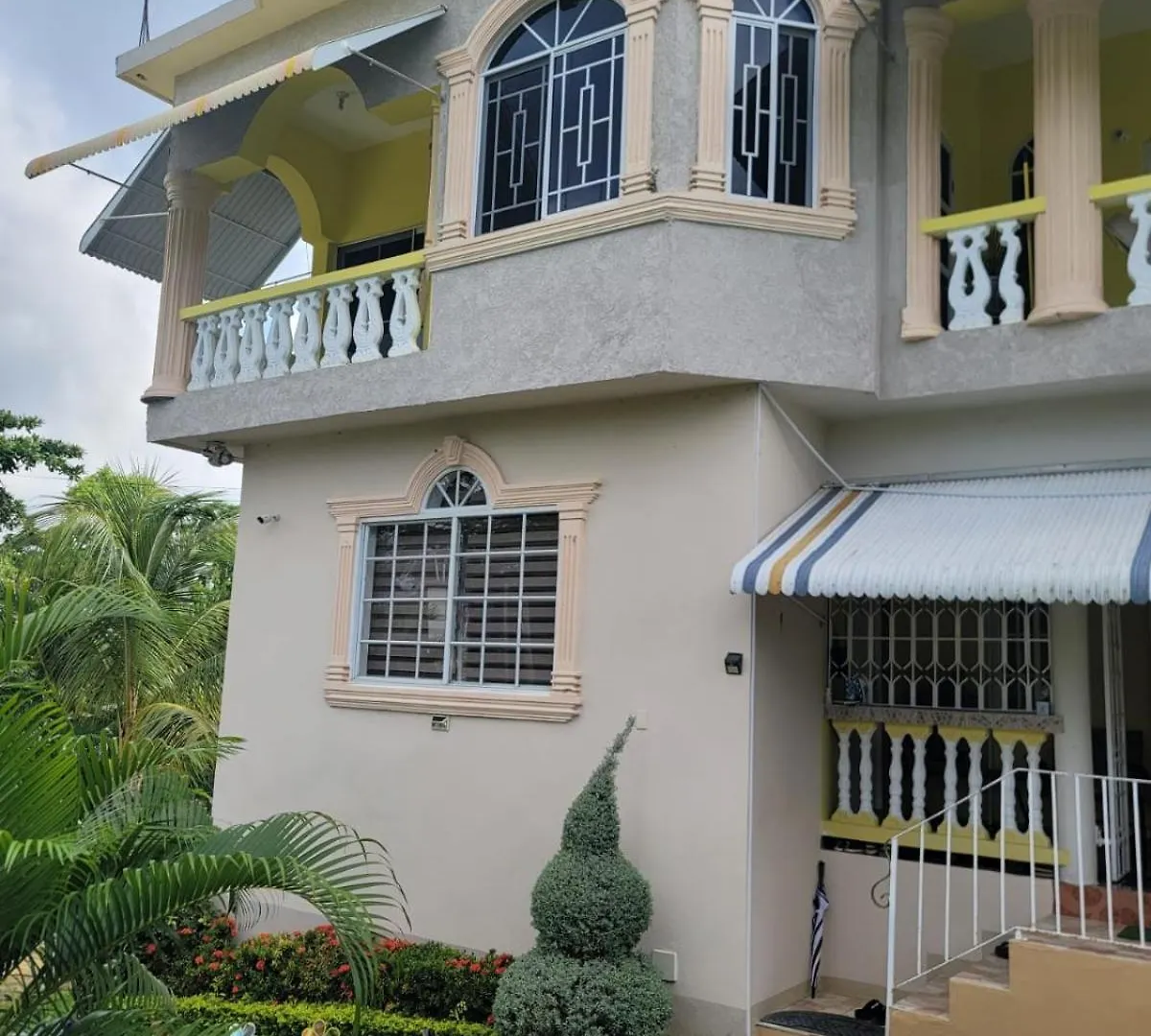 Palm Breeze Villa Jm Lucea Holiday home